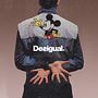 The reissue of the first Desigual jacket . Penulisan naskah, Dan Kreativitas proyek oleh Neus G. Parrot - 08.10.2018