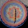Plato esgrafiado multicolor. Un progetto di Ceramica di Silvana Zuther - 21.02.2021