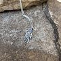 Silver Seahorse Pendant. Design de joias projeto de Tracie Callaghan - 29.10.2021