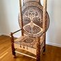 "The Invitation" Throne. Un proyecto de Diseño, creación de muebles					 y Carpintería de Michelle Romano - 01.06.2021