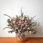 Mi proyecto del curso: Diseño de centros con flores secas y preservadas. Een project van Interieurontwerp, Landscaping,  Interieurdecoratie, DIY y Bloem- en plantenschikken van karlaveronica96_1 - 07.01.2023