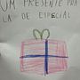 UM PRESENTE PRA LÁ DE ESPECIAL!. Fiction Writing, Creative Writing, and Children's Literature project by Bianca del Pilar de Souza Lara - 05.30.2023