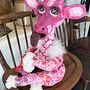 Giselle the Diva Giraffe. Escultura, Colagem, Papercraft, Pintura Acrílica, e Upcycling projeto de shmelle - 15.10.2022