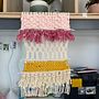 My project for course: Introduction to Macramé: Creation of a Decorative Tapestry Ein Projekt aus dem Bereich Erweiterungsentwicklung, Handwerk, Innendesign, Dekoration von Innenräumen, Weben, Makramee und Textildesign von marigcasado - 20.07.2023
