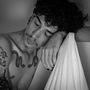 Narciso: Autorretrato fotográfico Fine Art. Un projet de Photographie, Postproduction photographique, Retouche photographique, Photographie de portrait, Photographie de studio, Photographie artistique, Photomontage , et Autoportrait photographique de Nycolas Barbosa da Silva - 26.07.2023