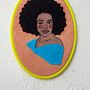 Meu projeto do curso: Criação de retratos bordados com aquarela " Viola queen Davis". Un progetto di Artigianato, Creatività, Ricamo, DIY e Textile Design di Rayssa Gomes - 30.09.2022