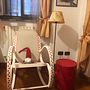 Il mio progetto del corso: Introduzione alla chalk paint. Sedia a dondolo . Arte și meșteșuguri, Proiectarea și fabricarea mobilierului, Design interior, Pictura, DIY, Upc, cling, Pictură decorativă, Restaurarea și upc și cling-ul mobilierului de Roberto Bianchi - 08.28.2023