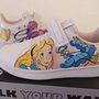 My first work! Alice in Wonderland . Un projet de Création d'accessoires, St, lisme, Peinture acr, lique, DIY, Upc , et cling de La Charlotte - 10.12.2023