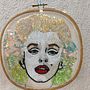 My project for course: Beaded Embroidery Portraits. Een project van Ontwerp van accessoires, Borduurwerk,  Interieurdecoratie y Textielontwerp van Angeline Ralte - 12.07.2024