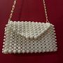 Mi proyecto del curso: Diseño y elaboración de bolsos con cuentas. Design, Design de acessórios, Artesanato, Design de moda, e Tecido projeto de Indira - 04.12.2024