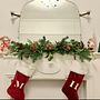Christmas garland. Un proyecto de Diseño floral, vegetal y Diseño de interiores de Héctor Marín Muñoz - 27.01.2025