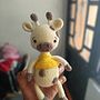 Resultado final. Amigurumi, Arts, Crafts, Crochet, Textile Design, To, and Design project by Francisco Arias - 01.30.2025