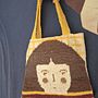 Bolsa de crochê com técnica Tapestry. Crochê, Design de acessórios, DIY, Pattern Design, Tecido, e Design têxtil projeto de Luiza Prevedel - 03.06.2026