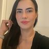 Ivelys Oliveira