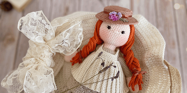 Descarga gratis: patrón de muñeca amigurumi estilo romántico by Lily Ann