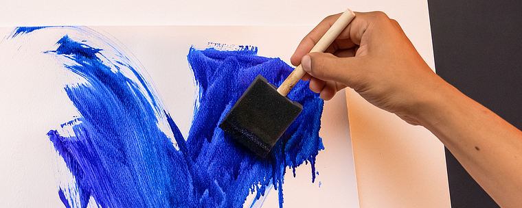 Expressive Monochromatic Oil Portraits
