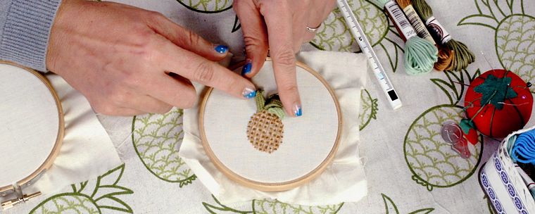 Basic Embroidery Techniques: Stitches, Compositions, and Color Ranges
