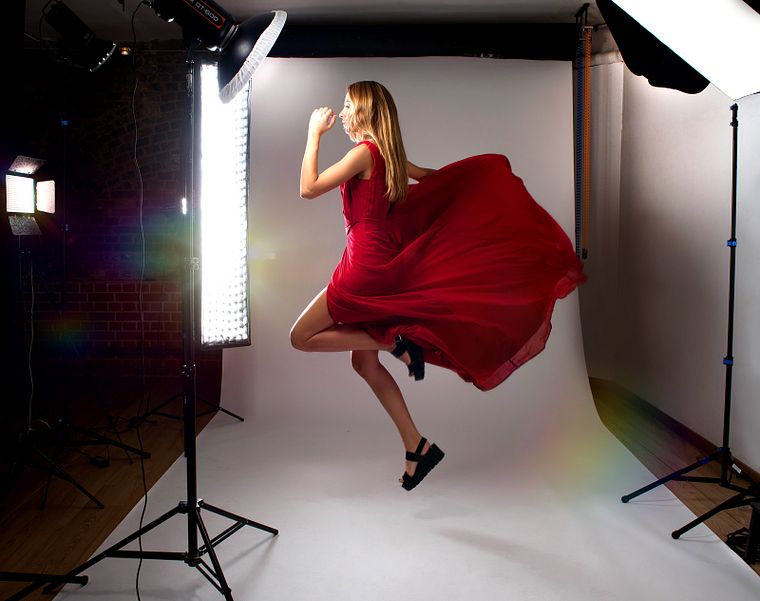 Studio Photography: Lighting as a Creative Resource
