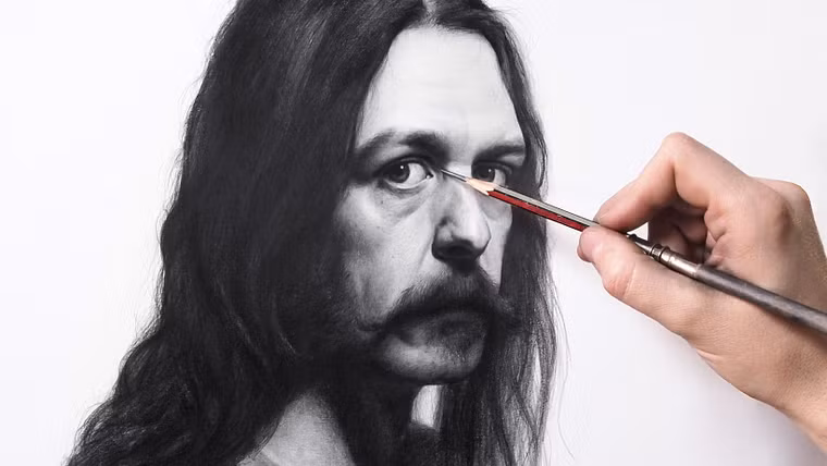 Realistic Portrait with Graphite Pencil