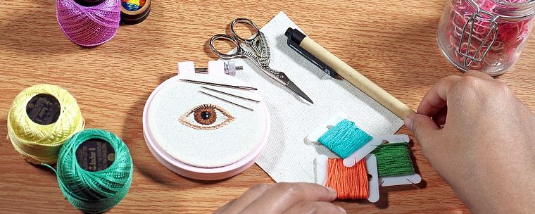Technique de broderie en miniature