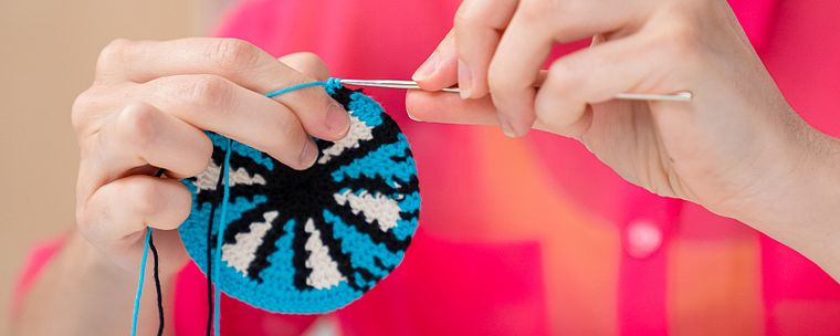 Circular Tapestry: Design Patterns and Accessories