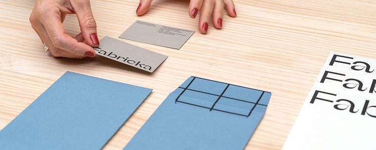 Design de peças impressas de identidade visual para marcas