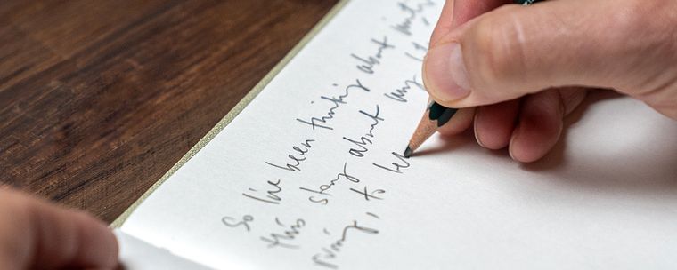 Escritura creativa para principiantes: da vida a tu historia
