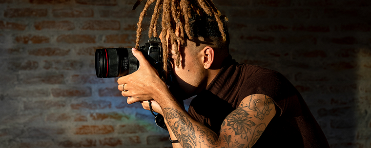 Artistic Portrait Photography: Exploring Body Language