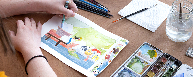 Experimental Techniques through Children’s Illustration