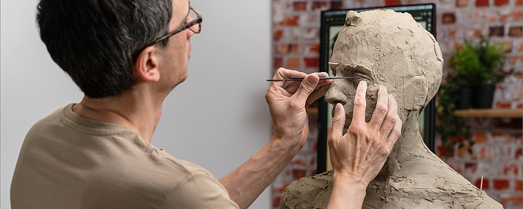 Clay Portrait: Model a Full-Scale Face