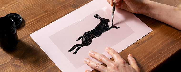 Illustrazione sperimentale e creativa con china e acrilico