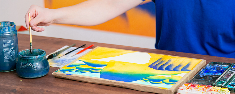 Techniques d’aquarelle moderne : couleur, onirisme et émotions