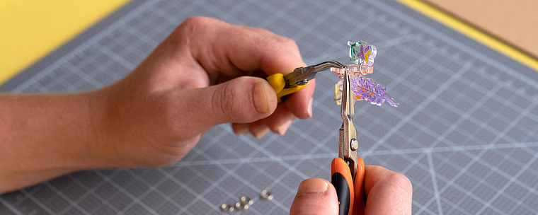 Création de bijoux découpés au laser