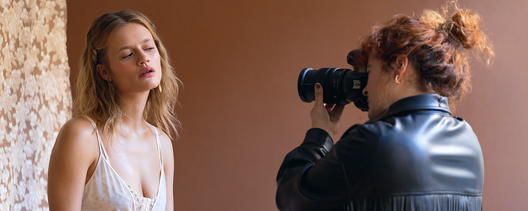 Fashion Photography: Portraiture and Beauty in Natural Light