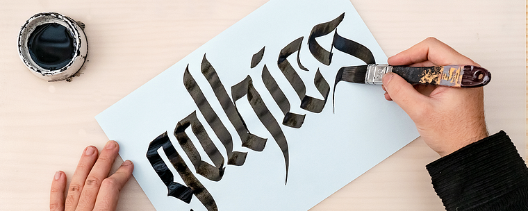 Calligrafia creativa: trova il tuo stile con uno sketchbook
