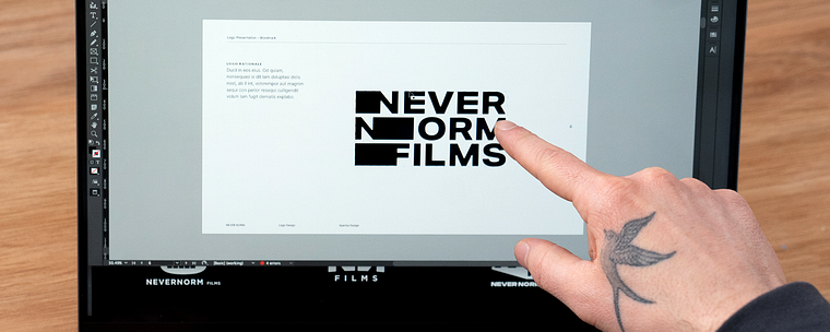 Ontwerp minimalistische logo's met karakter