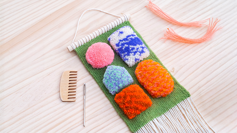 Specialization in 3D Textured Tapestry and Weaving Techniques