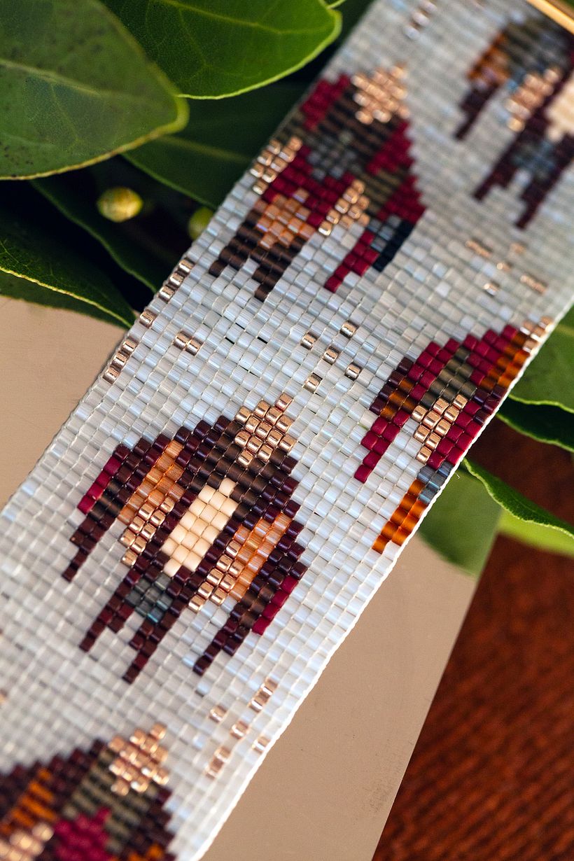 Beaded Jewelry Design: Weave Elegant Patterns