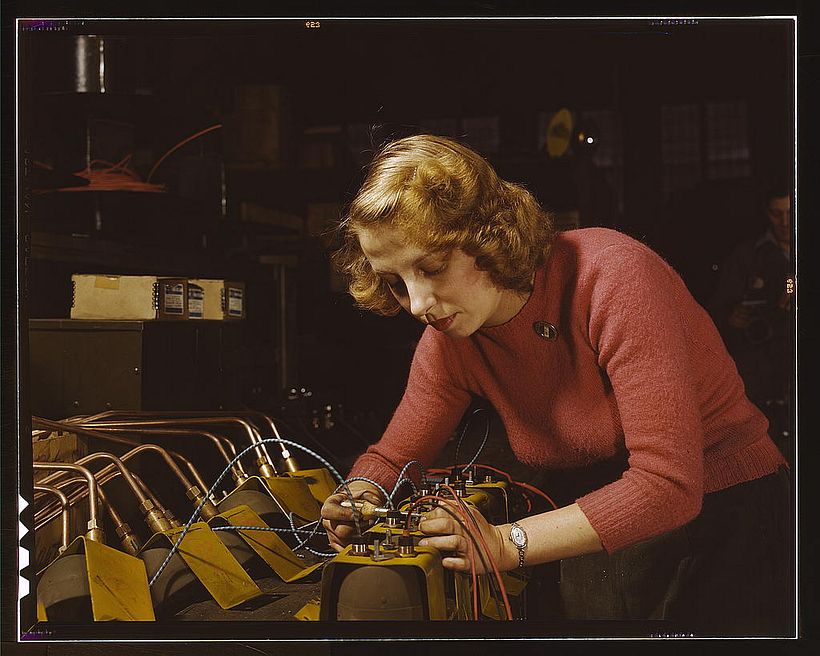 Female Workers 2 2