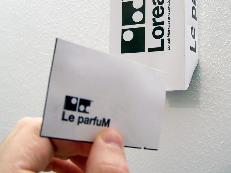 Le parfuM. Prototipo para Loreak Mendian.  3