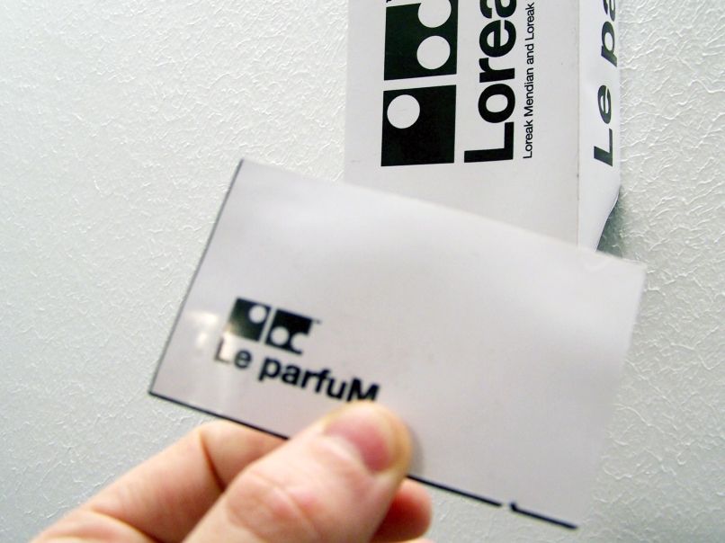 Le parfuM. Prototipo para Loreak Mendian.  2