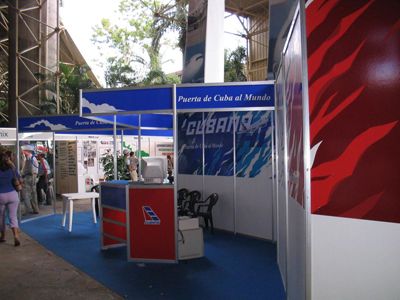 Stand Cubana de Aviación FIHAV 2004 1