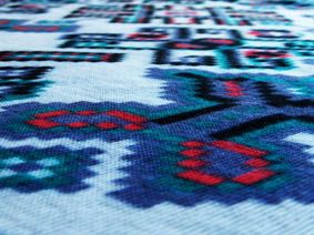 INVOCA diseño en ropa 3
