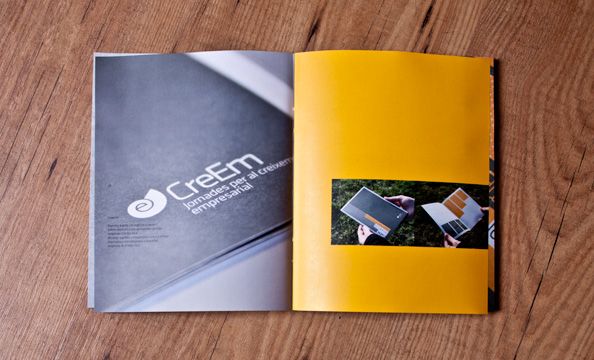 Libro de autopromoción 09 | Zoo Studio 8