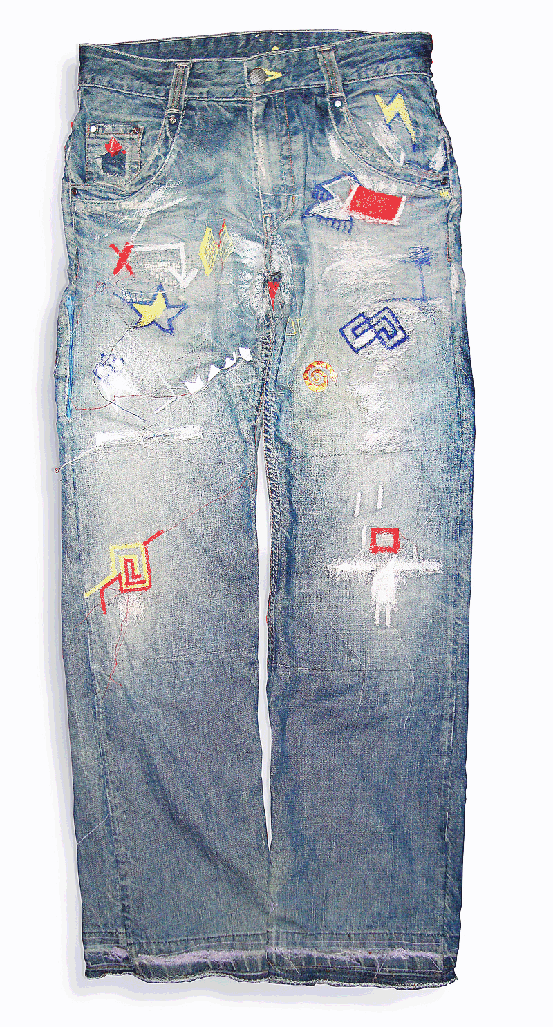 AV™ Manu® Jean - Design