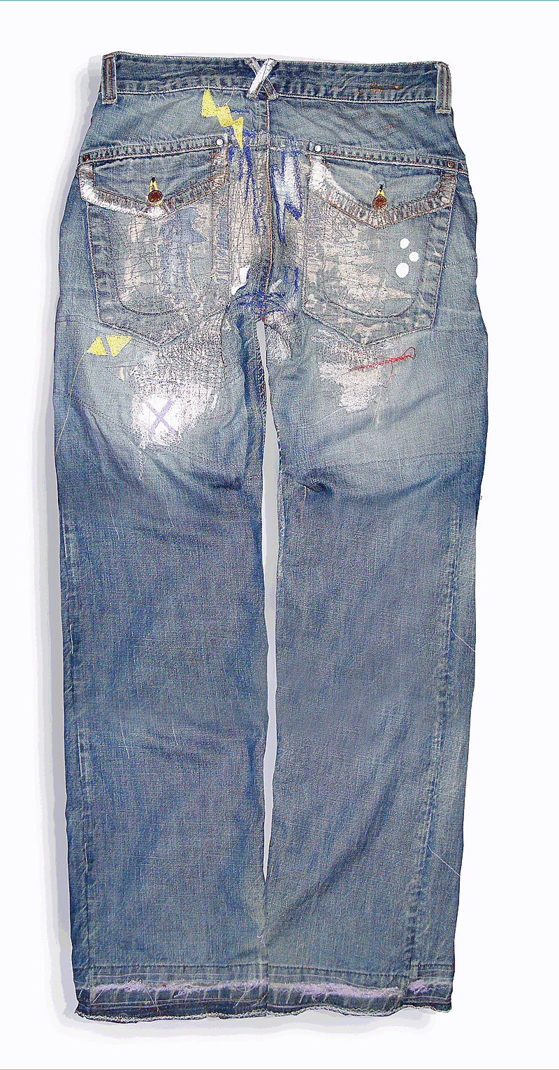 AV™ Manu® Jean - Design