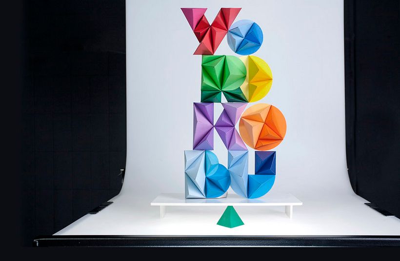 YOROKOBU // PORTADA NOVIEMBRE 2011 5