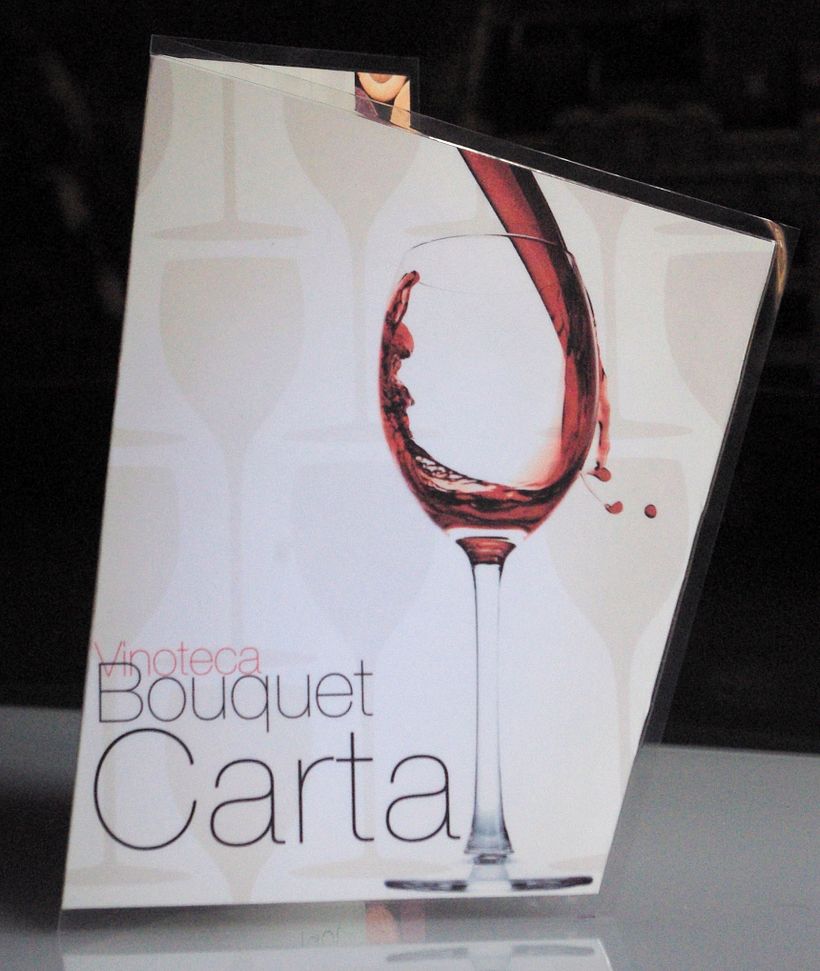 Vinoteca Bouquet 3