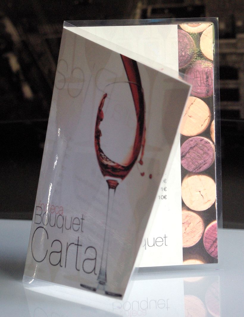 Vinoteca Bouquet 2