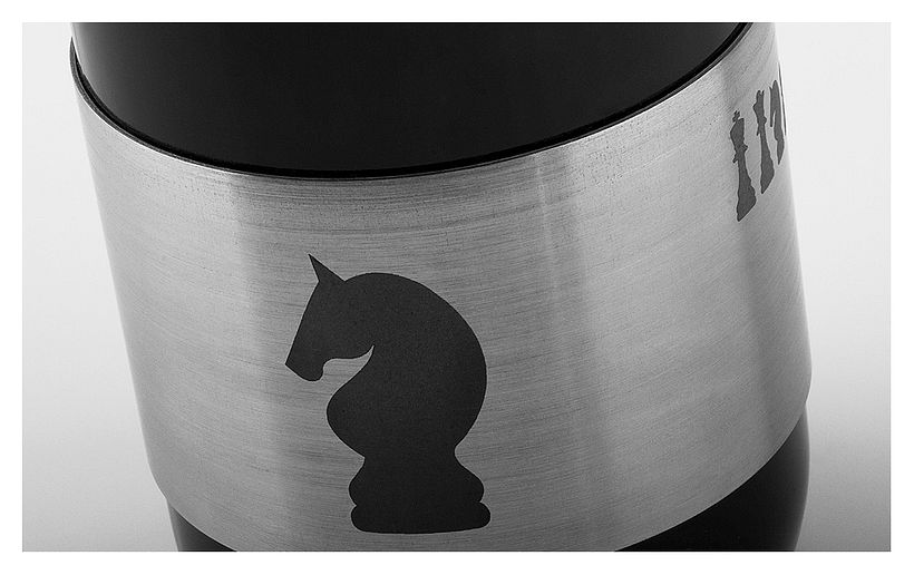 Cuatro Almas | Wine Packaging | Steel 13